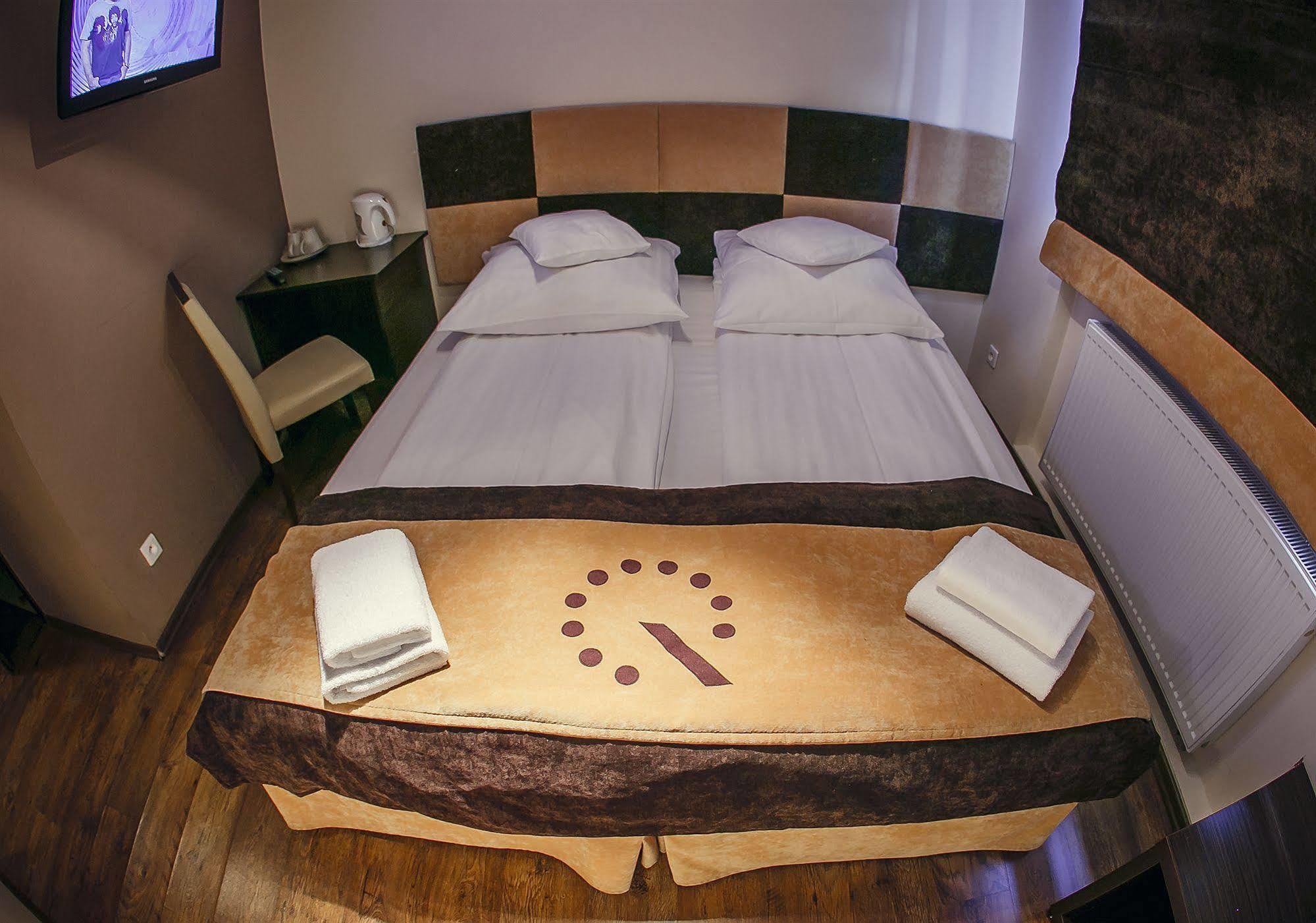 Boutique Hotel'S II Rewolucji Lodž Exteriér fotografie